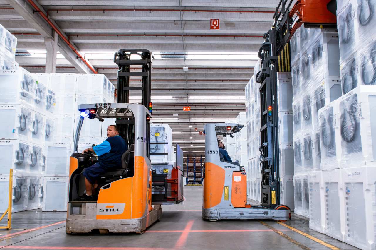 Grupo Casas Bahia amplia frota, de olho na Black Friday - Frota&Cia