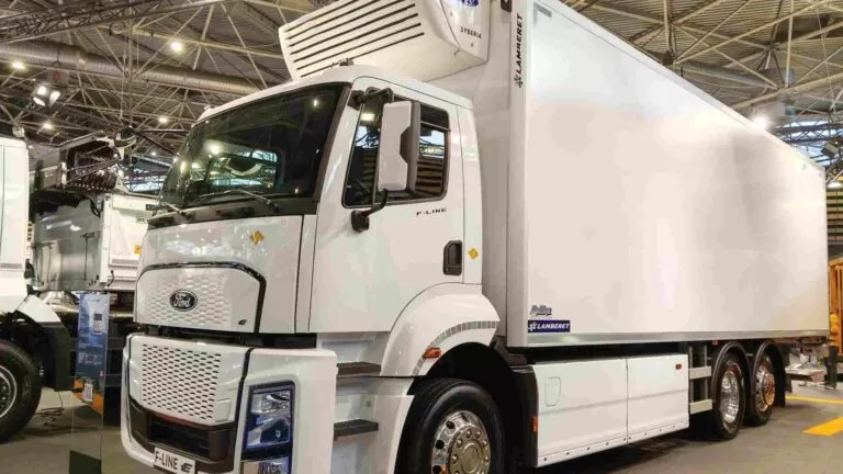 ford trucks solutrans 1 1920x1080