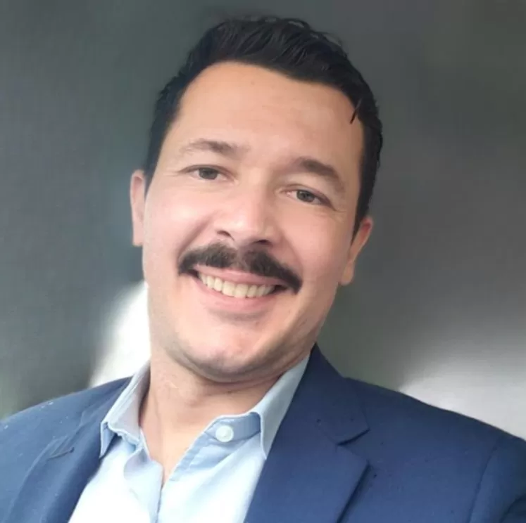 Cid Rocha, gerente de vendas da Motorola Solutions Cid Rocha, gerente de vendas da Motorola Solutions