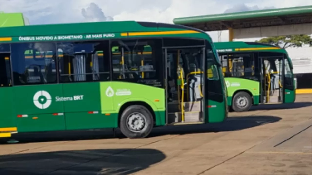 Frota a gás da Nova RMTC Frota a gás da Nova RMTC