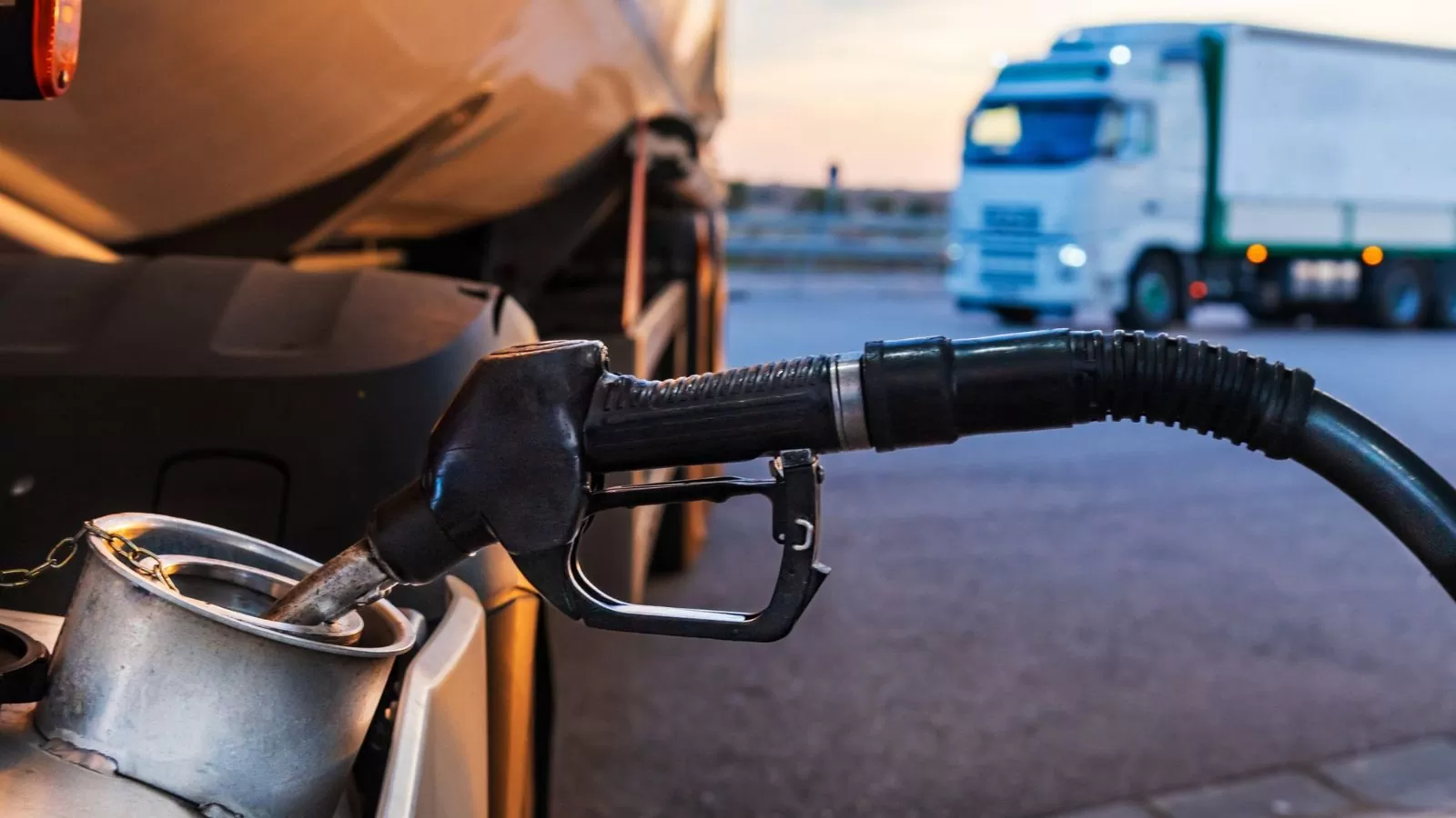 Alta do diesel preocupa transportadoras e pode afetar abastecimento no Brasil