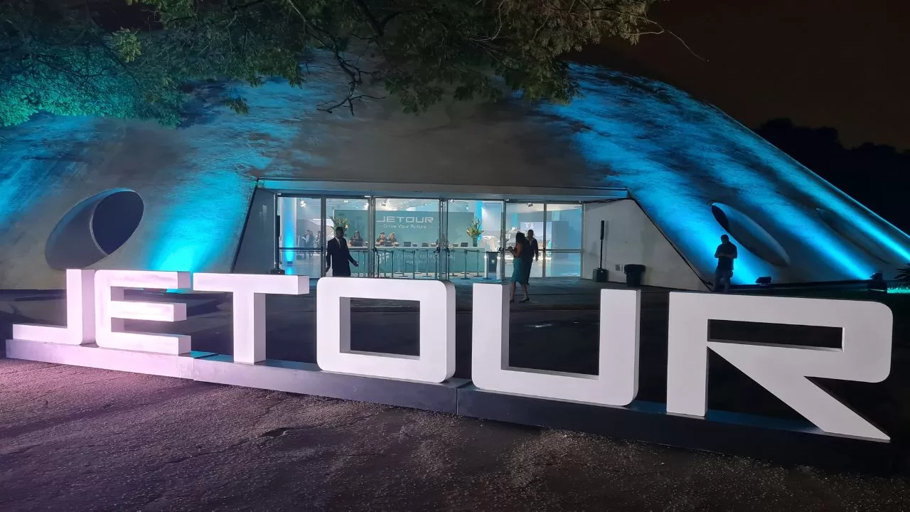 O lançamento da Jetour no Brasil ocorreu na Oca, um museu no Parque do Ibirapuera (SP) | Foto: Divulgação