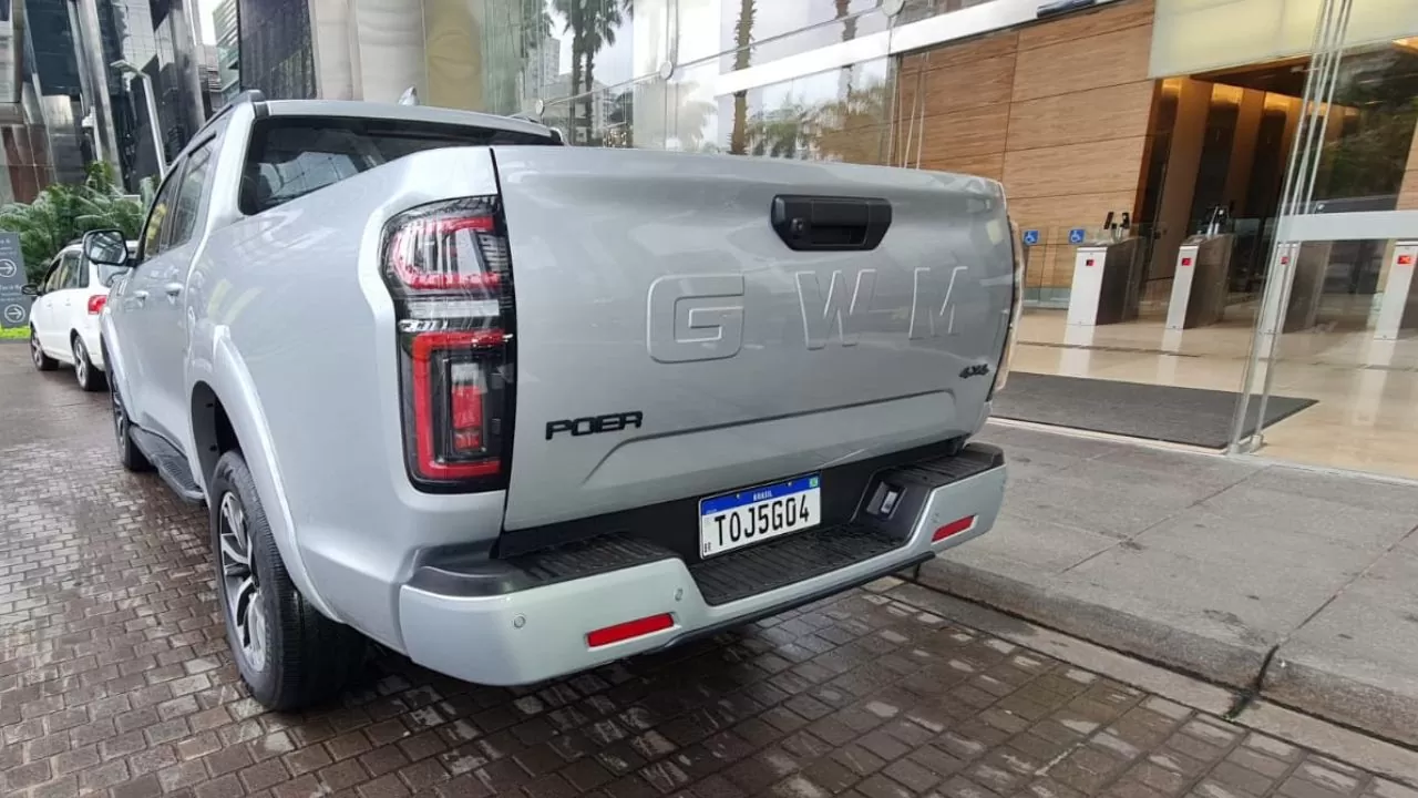 Traseira da GWM Poer P30 Traseira da GWM Poer P30