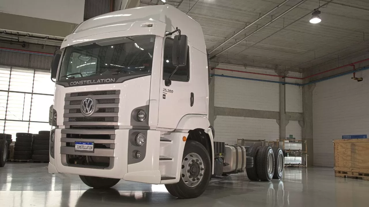 VW Constellation 25.380 6x2