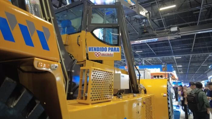 IMAGEM PARA DISCOVERY (93) Empilhadeiras Reach Stacker e de Lítio: A XCMG na Intermodal 2026