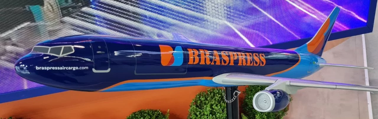 Miniatura do Boeings 737 400 da Braspress Miniatura do Boeings 737 400 da Braspress