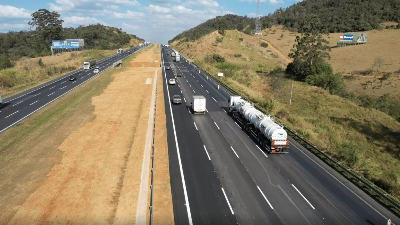 Fluxo de veículos em São Paulo avança, mas frota envelhecida preocupa