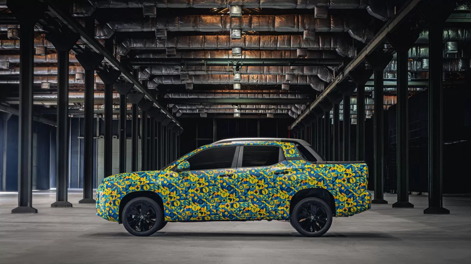 Volkswagen apresenta Tukan com 76% de peças nacionais e tecnologia de IA