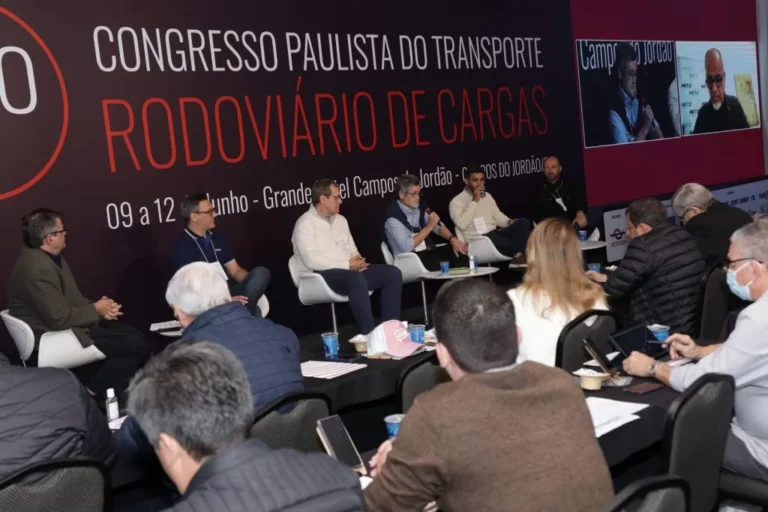 Congresso da FETCESP debate renovação de frota e futuro do transporte rodoviário