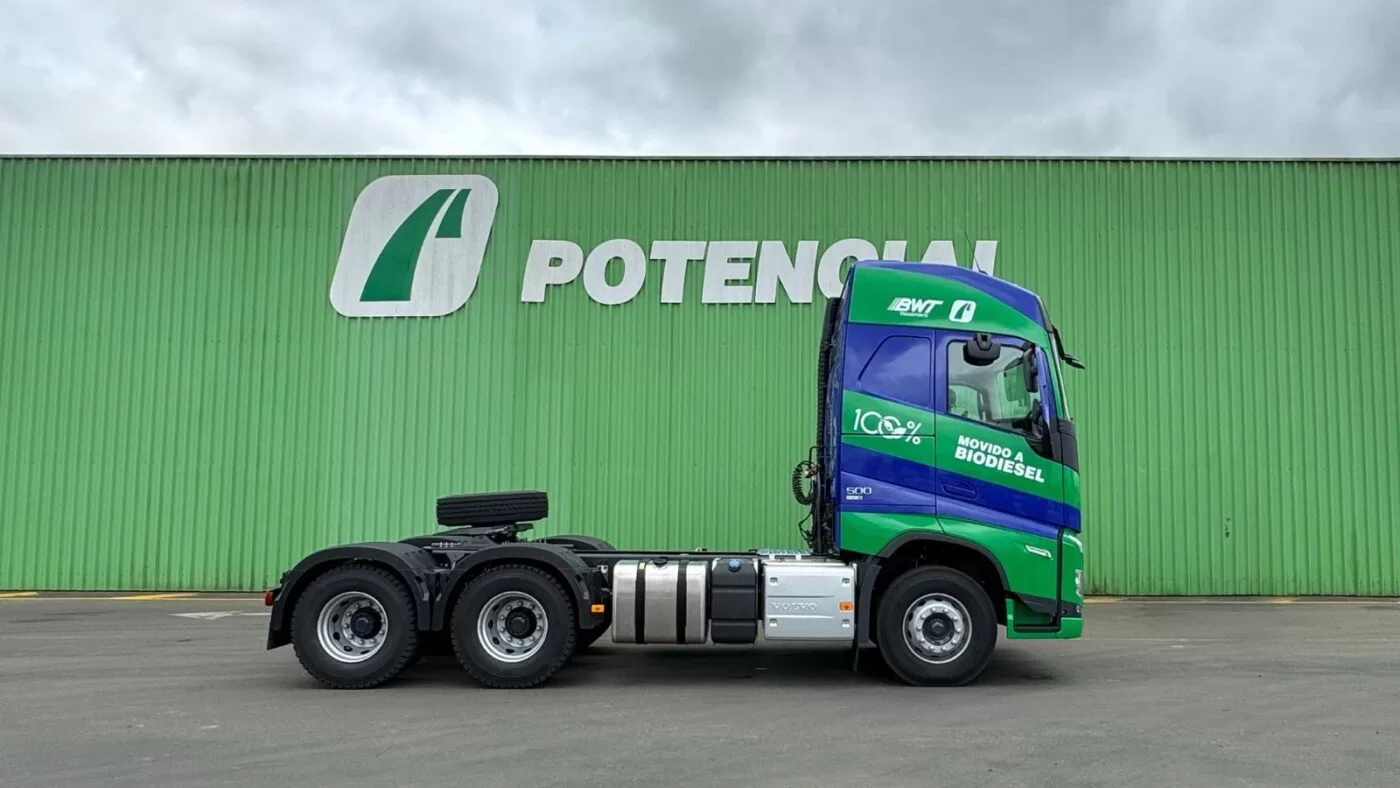 IMAGEM PARA DISCOVERY 2026 06 30T131423.256 Grupo Potencial amplia frota com caminhões Volvo FH B100 Flex para operações com biodiesel