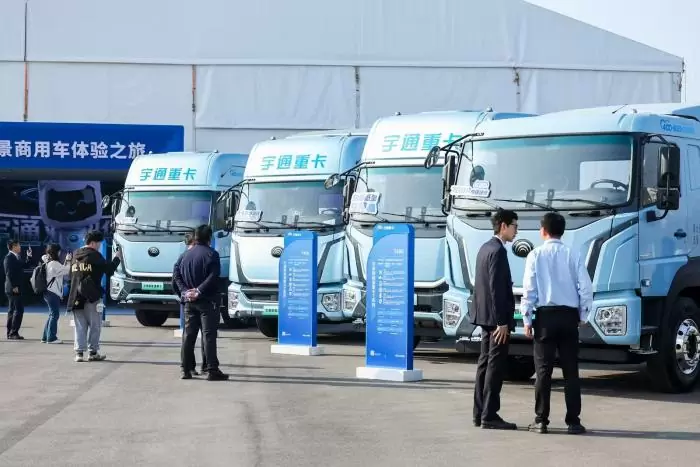 China encerra isenção fiscal para caminhões elétricos e sinaliza desaceleração do apoio a veículos de nova energia