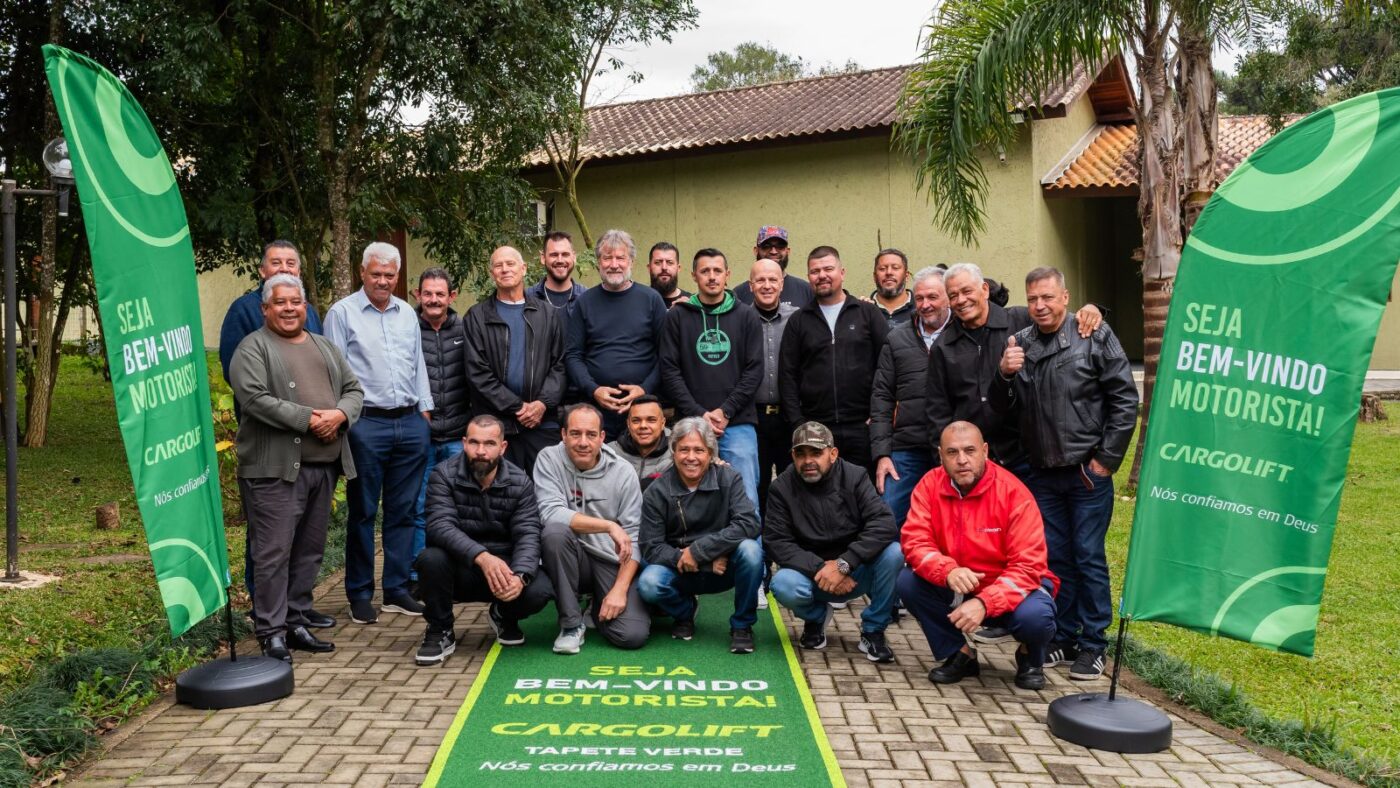 Escassez de motoristas no Brasil: Cargolift cria programa permanente de valorização e atração de profissionais