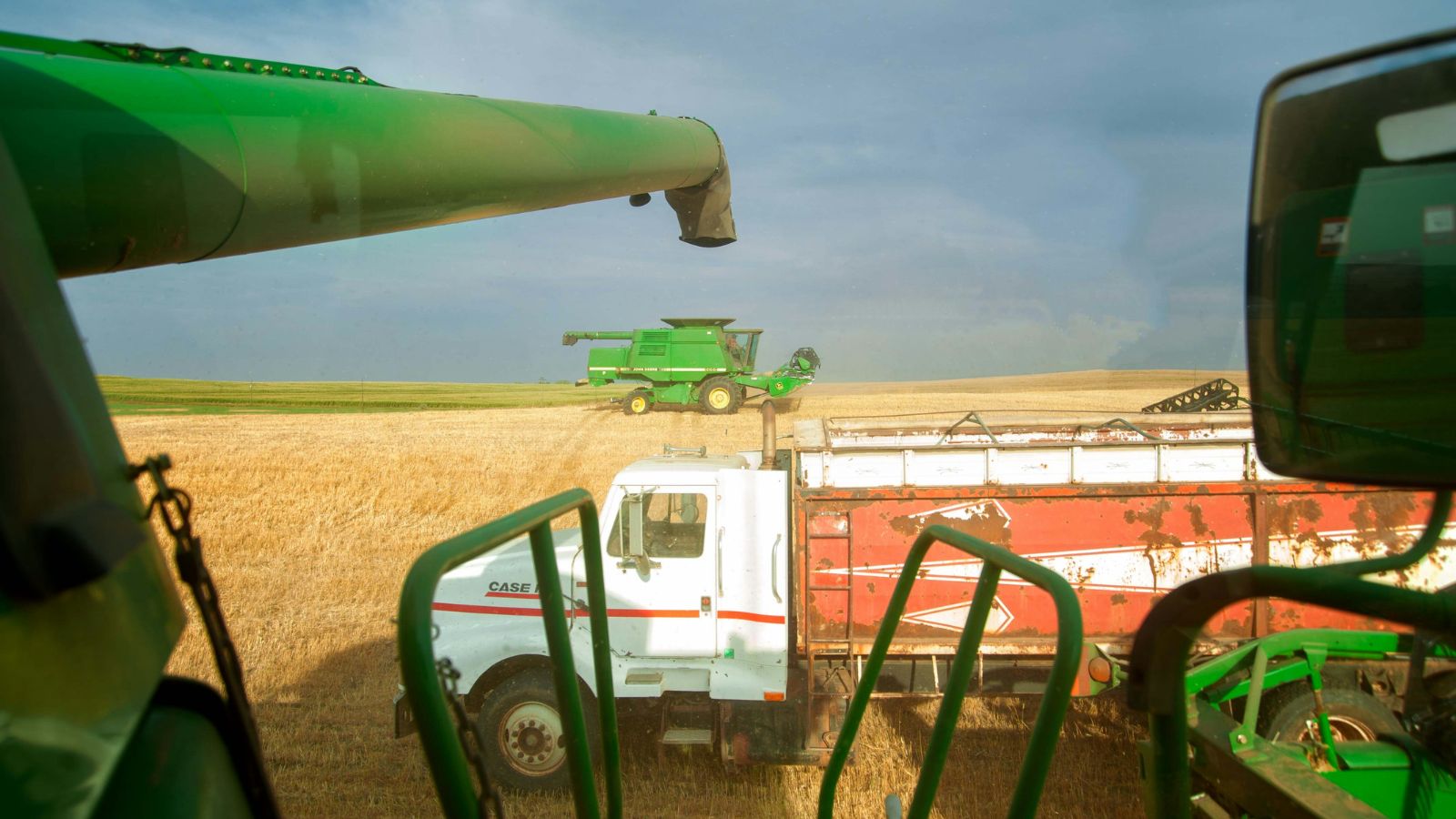 Estudo aponta alta de até 414% na carga tributária do transporte agrícola; setor acende alerta