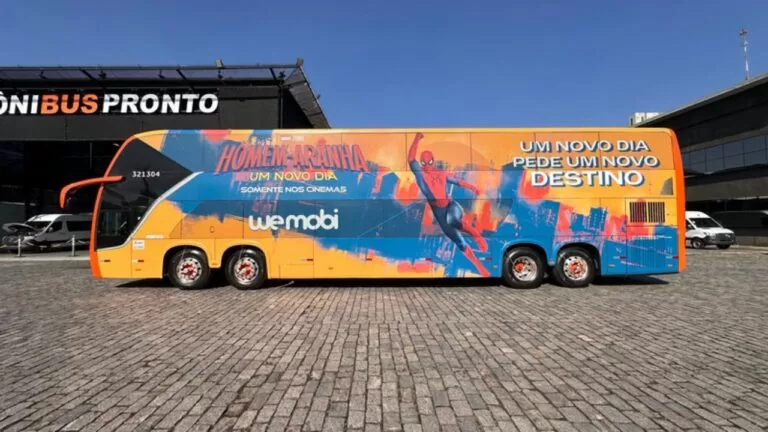 Ônibus do filme Homem-Aranha: Um Novo Dia