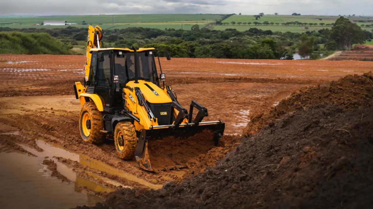 JCB 3CX Plus