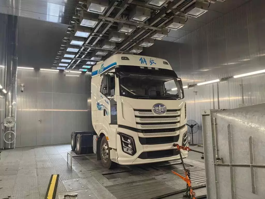 faw trucks China evolui motor a hidrogênio para caminhões pesados
