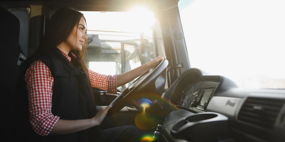 SEST SENAT lança nova etapa do Mais Motoristas com foco na participação feminina