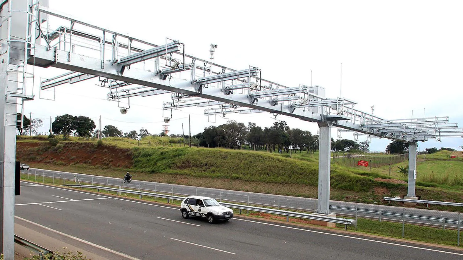Aplicativo CNH do Brasil passa a informar cobranças de pedágio Free Flow