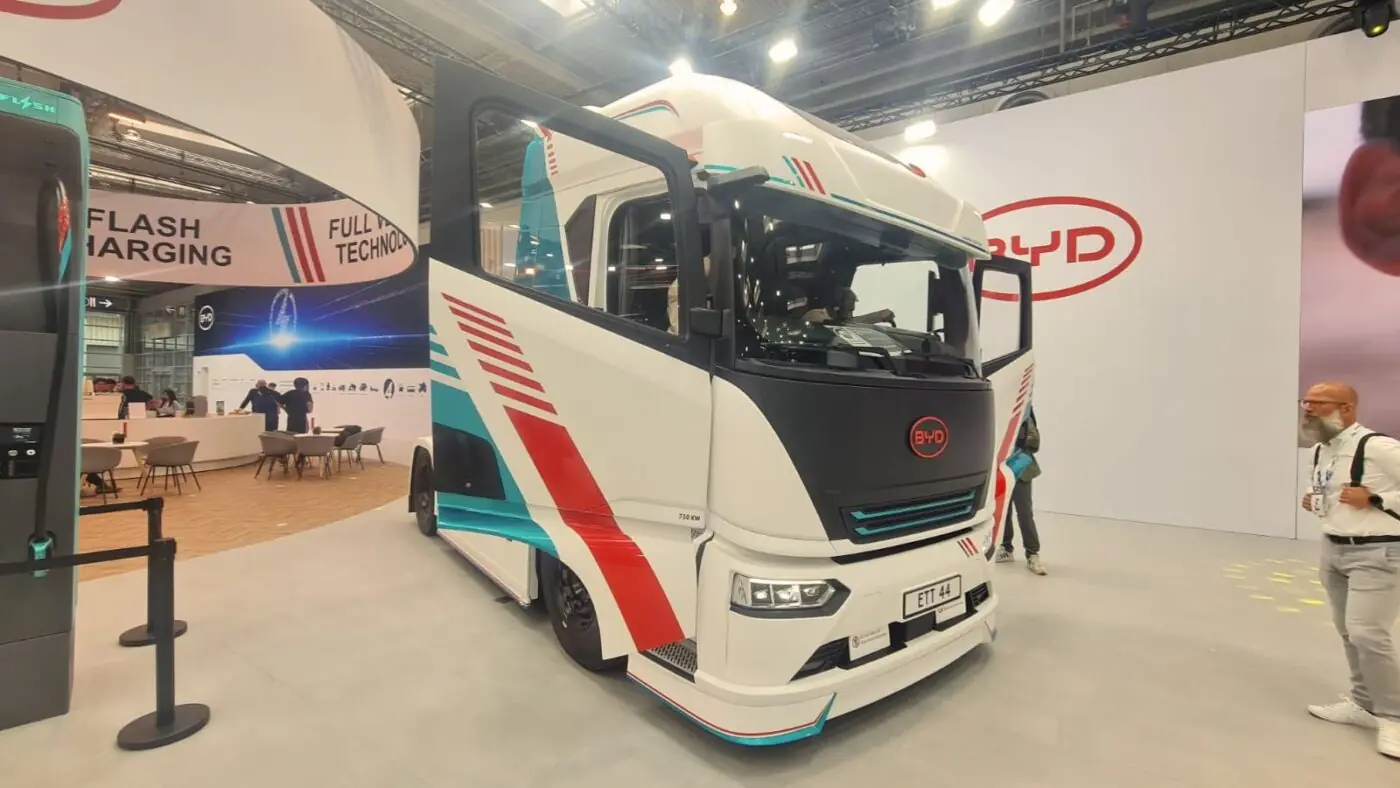 Cópia de IMAGEM PARA DISCOVERY 2026 09 14T115517.579 IAA 2026: BYD apresenta caminhão elétrico ETT 44 com 5 estrelas NCAP