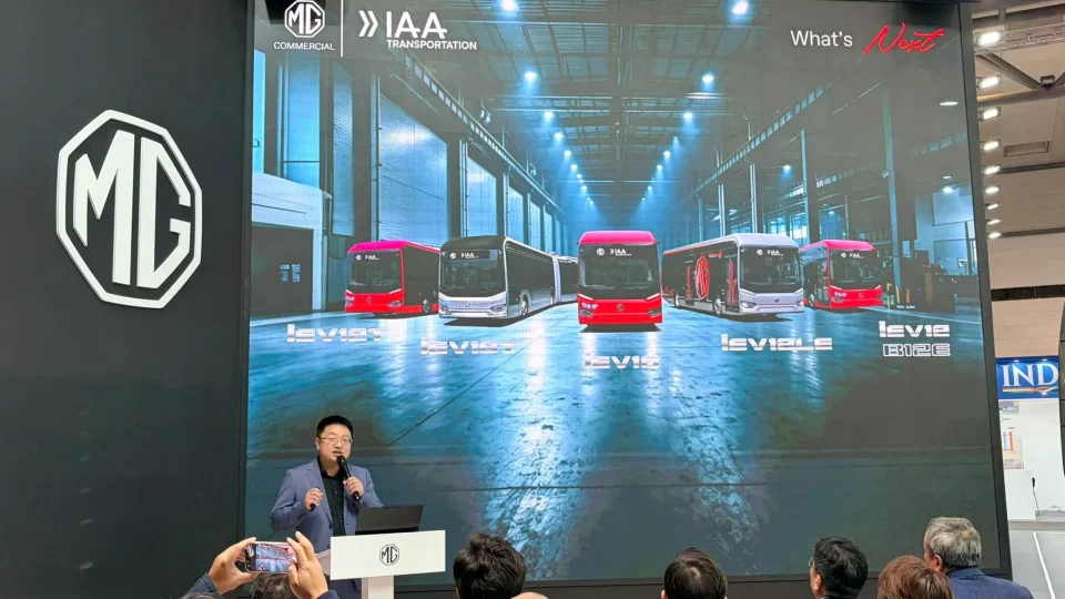 MG apresenta ônibus elétrico iEV12LE com autonomia de até 650 km na IAA 20263 MG apresenta ônibus elétrico iEV12LE com autonomia de até 650 km na IAA 20263