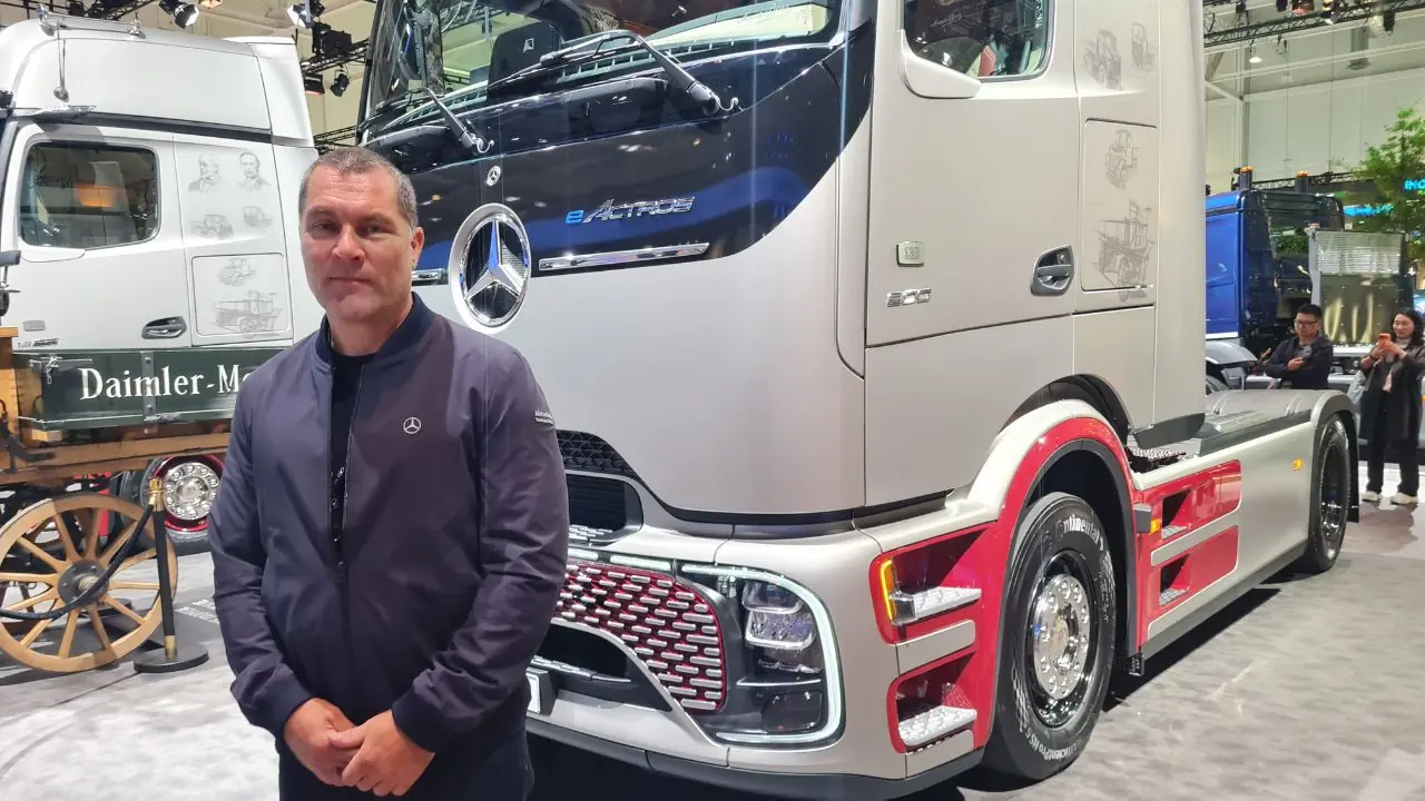 Tilman Morlok, responsável global pelo projeto do eActros 600 na Daimler Truck Tilman Morlok, responsável global pelo projeto do eActros 600 na Daimler Truck