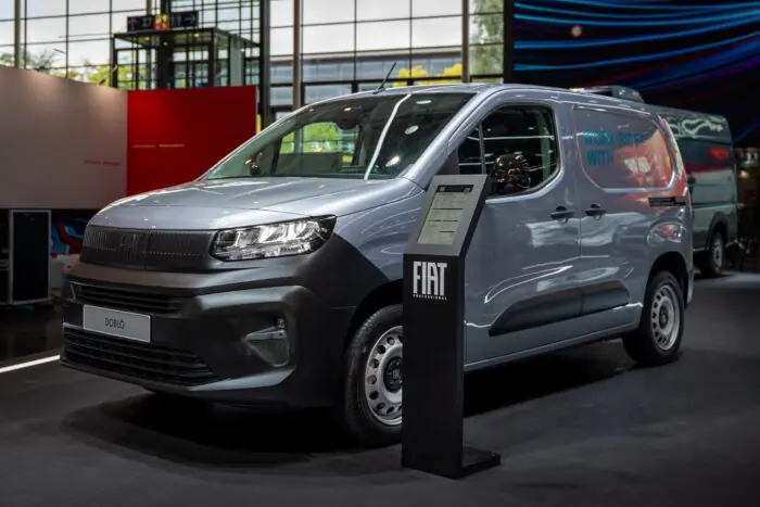 Novo Doblò EasyPRO da Fiat Professional Novo Doblò EasyPRO da Fiat Professional